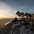 Die ersten Sonnenstrahlen am Lilienstein