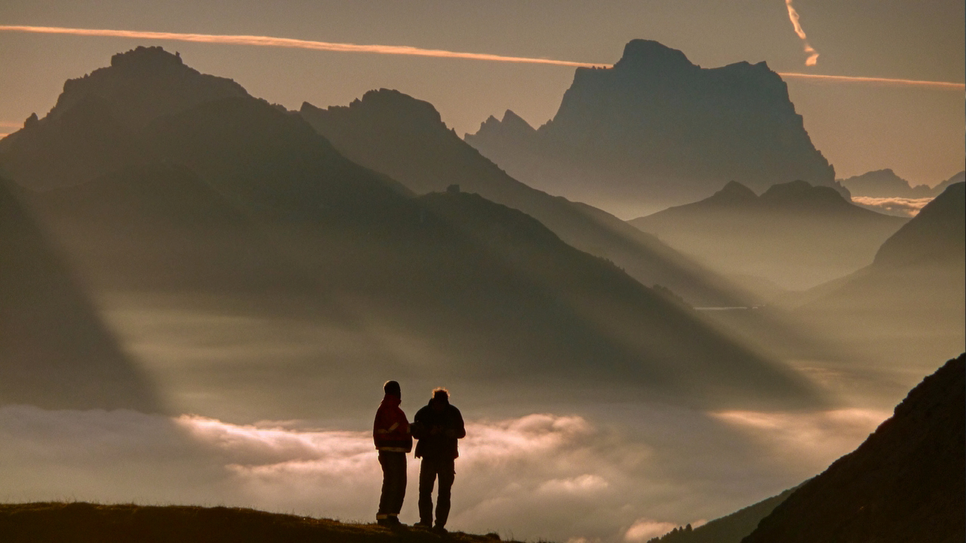 die ersten Sonnenstrahlen an der Tierser Alp Südtirol