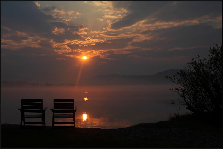 Die ersten Sonnenstrahlen.....