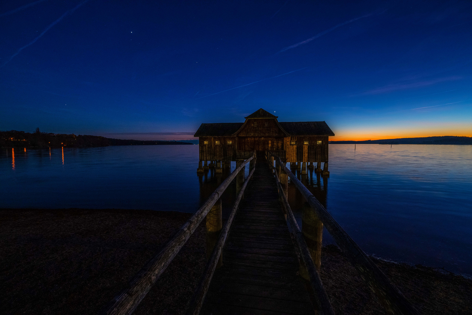 Die ersten Sterne zeigen sich - Ammersee