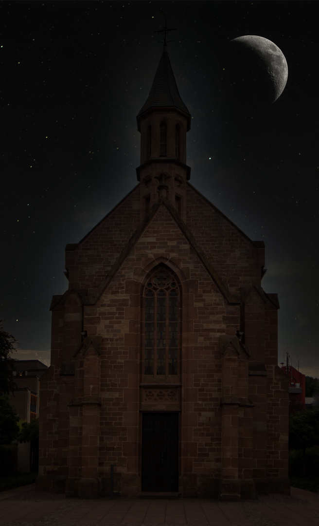 Die evangelische Kirche zu Merzig bei Nacht