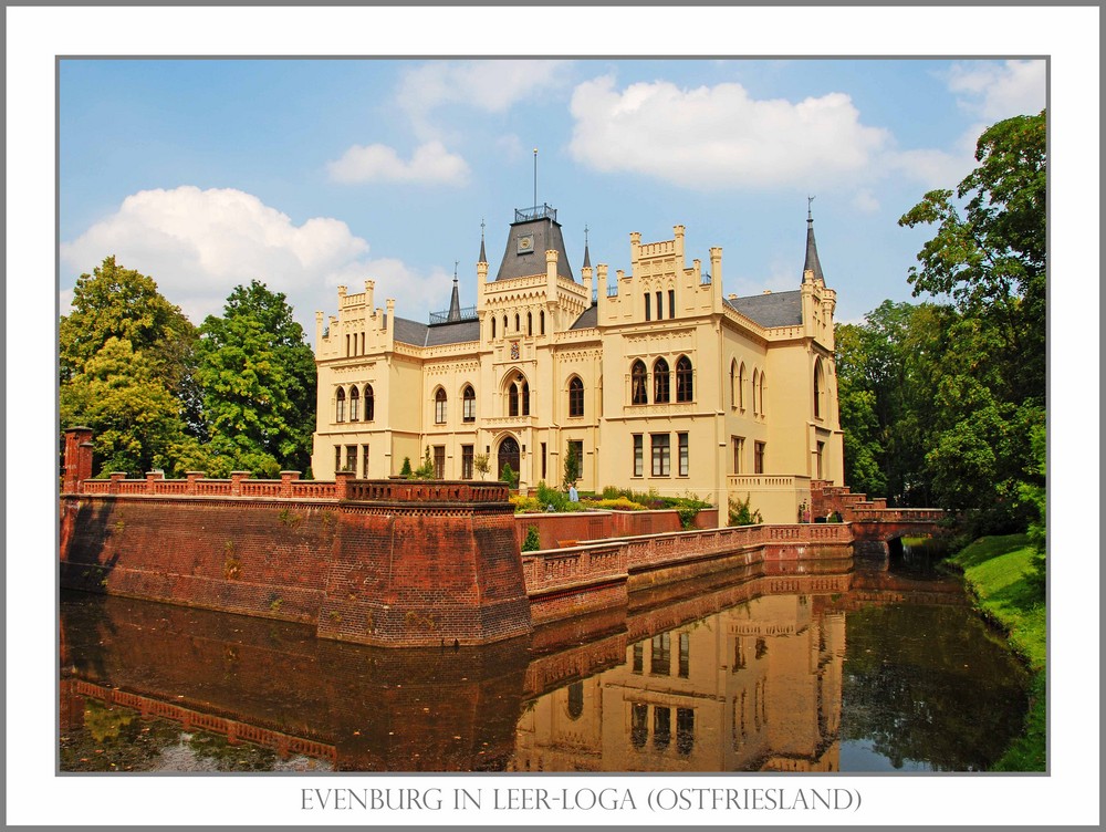 Die Evenburg in Leer-Loga (Ostfriesland)