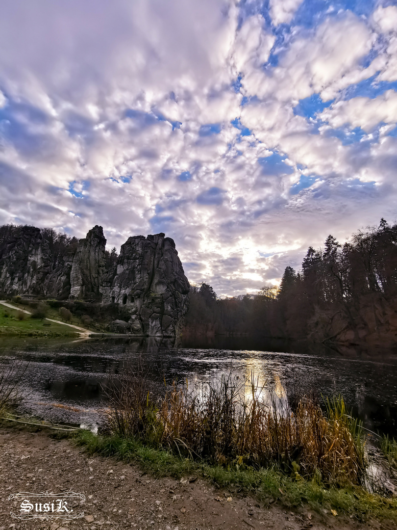 Die Externsteine im November