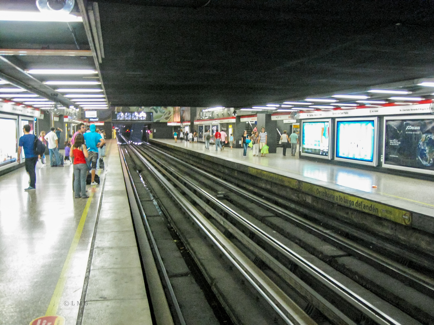 Die Fahrbahn-Schienen