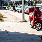 Die Fahrt und das Spiel ist zu Ende (Streetfotografie mit Menschen)