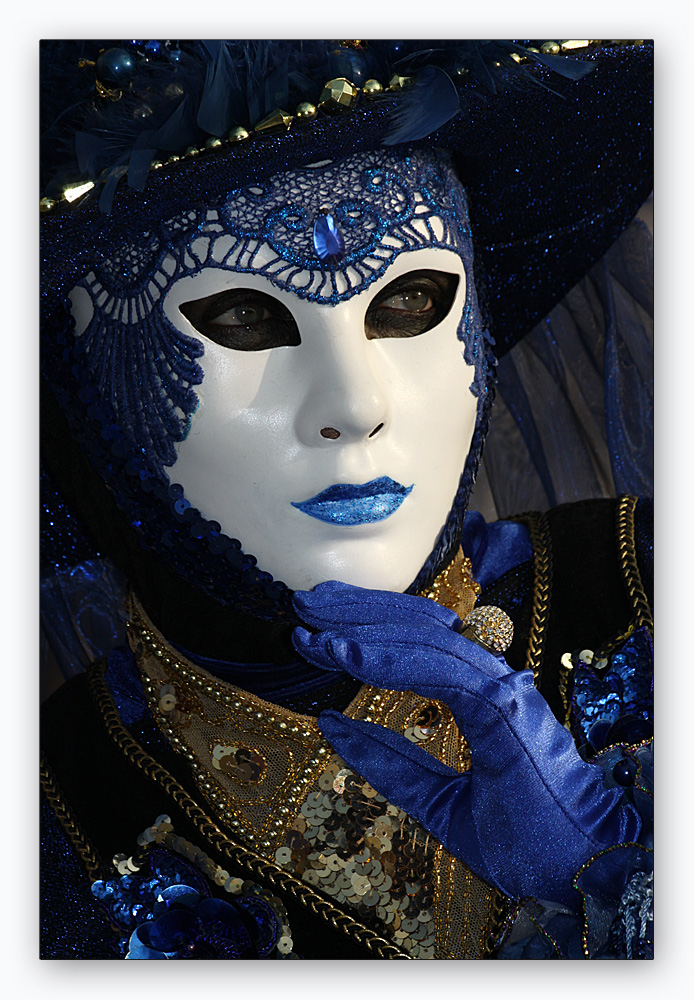 DIE FARBE BLAU - Karneval Venedig