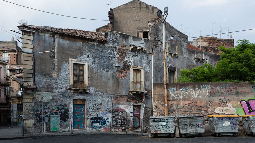 Die Farbe des Hinterhofs (2) Foto & Bild | italy, world, europa Bilder