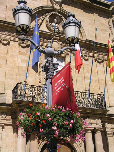 Die Festival-Laternen von Aix