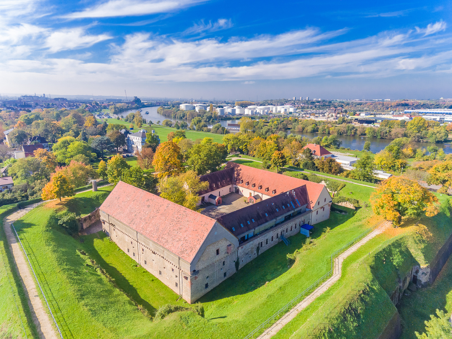 Die Festung in Rüsselsheim