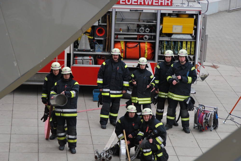 die FF Berlin Hellersdorf beim Tag der Arbeits und Ausbildung suchenden