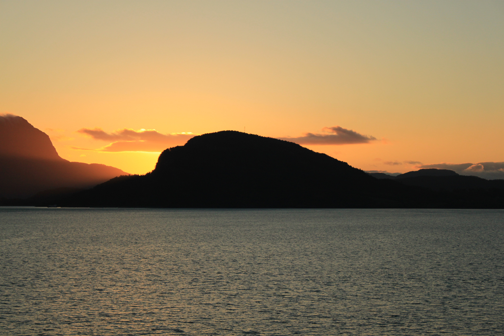 Die Fjorde und die Sonne...