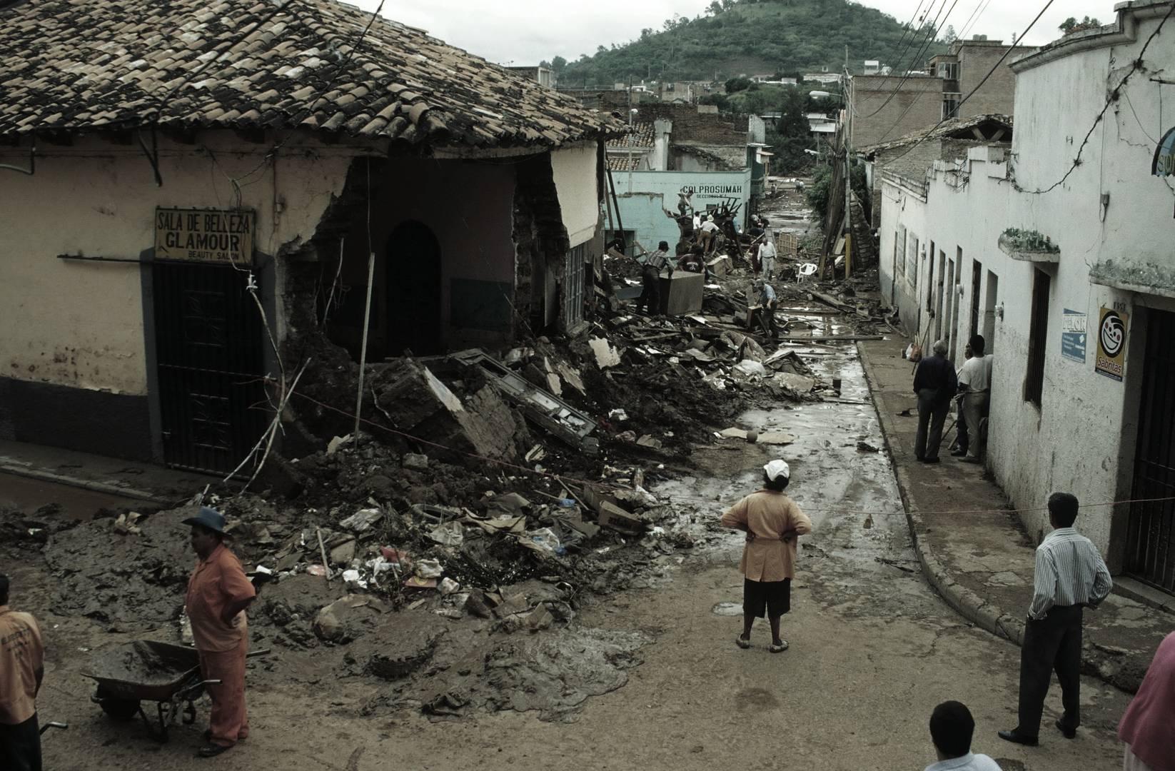 Die Flut ist abgeflossen - Tegucigalpa 1998
