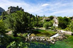 Die Fontaine de Vaucluse (1)