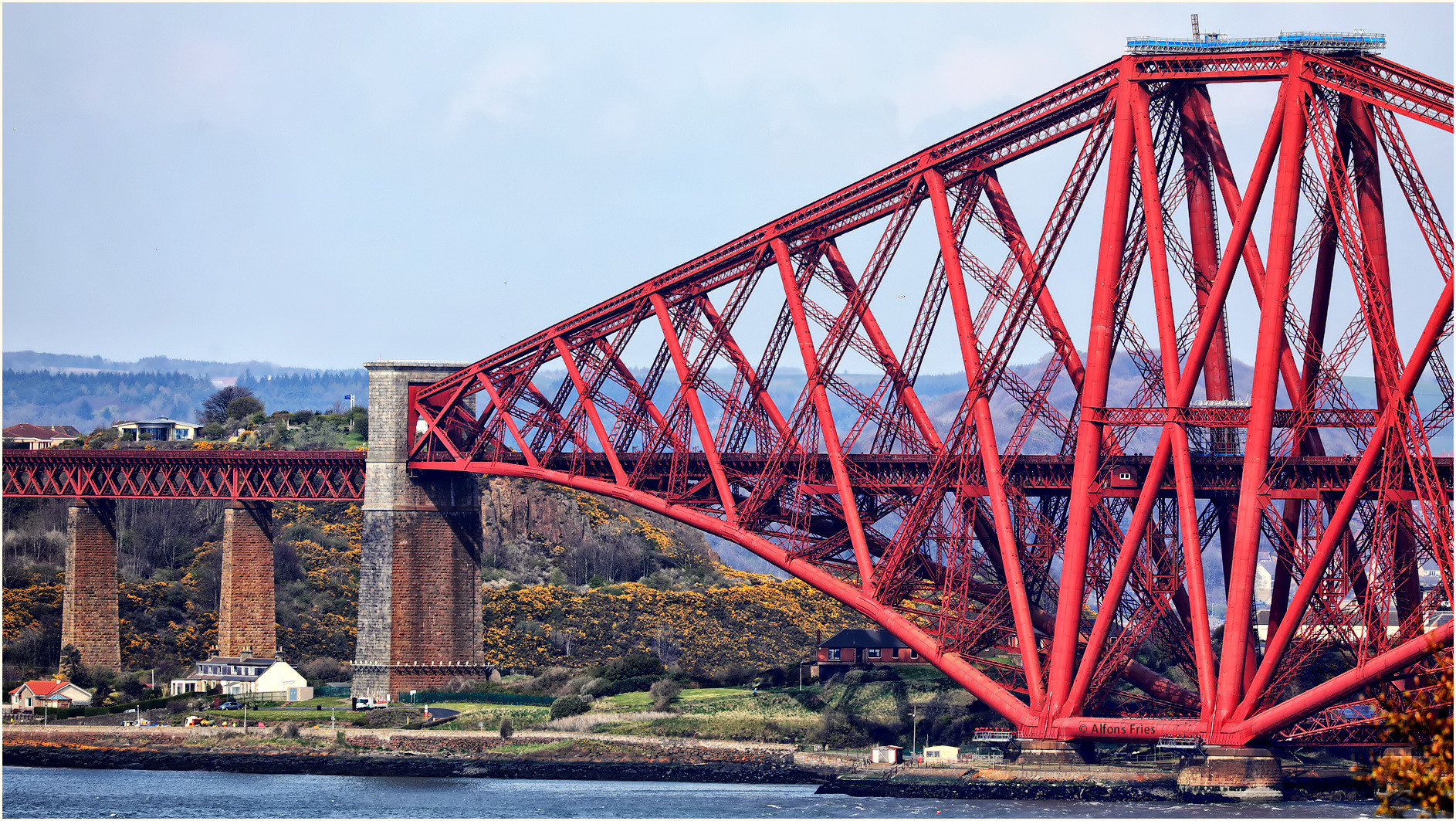 Die Forth Bridge von  Edinburgh ...