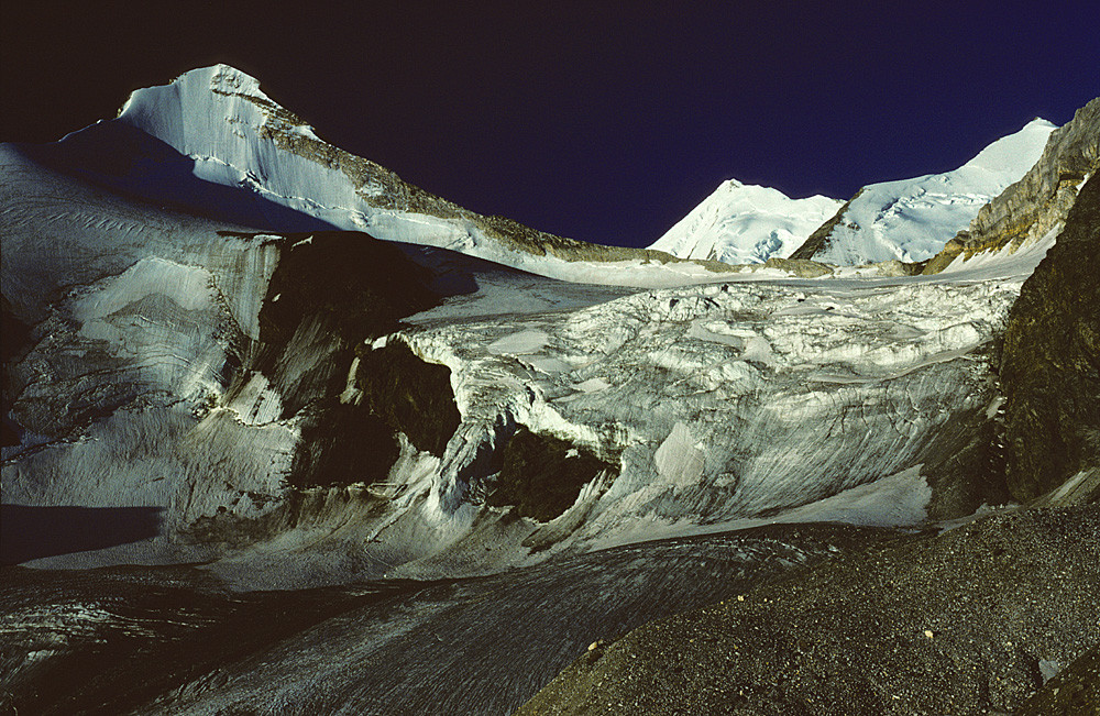 Die fotogenen Wächter am Abberggletscher am Spätstnachmittag (Wallis/Schweiz)