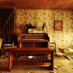 die Frau an der Orgel