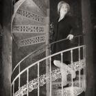 Die Frau auf der Wendeltreppe