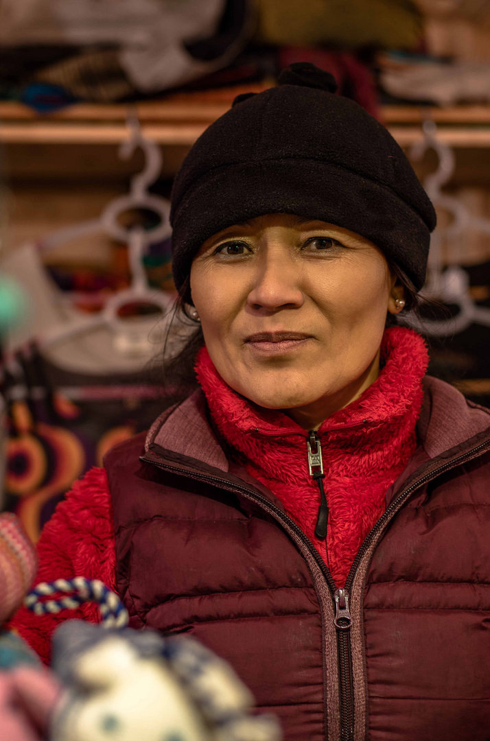 Die Frau hinter Ihrem Marktstand