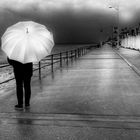 Die Frau mit dem Regenschirm, eine Saison geht zu Ende (97)