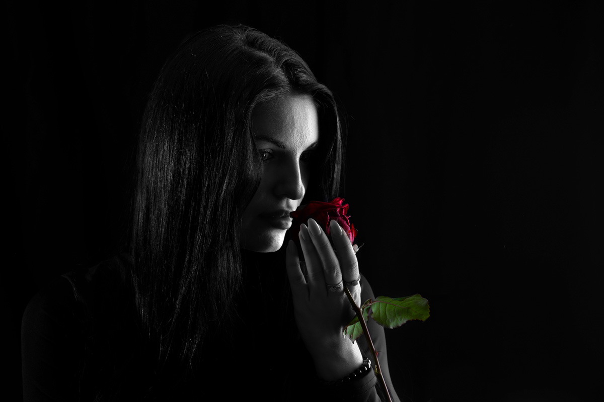Die Frau mit der Rose