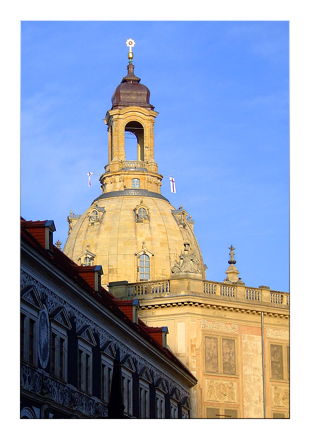 Die Frauenkirche aus den Stallhof gesehen