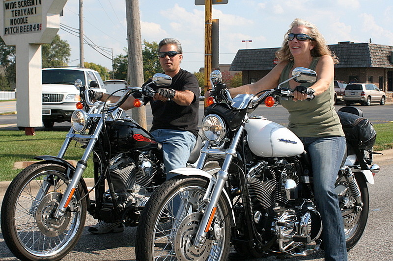 Die Freiheit geniessen auf Harley Davidson