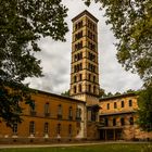 Die Friedenskirche im Herbst