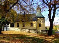 Die Friedhofskapelle St. Peter und Paul ...