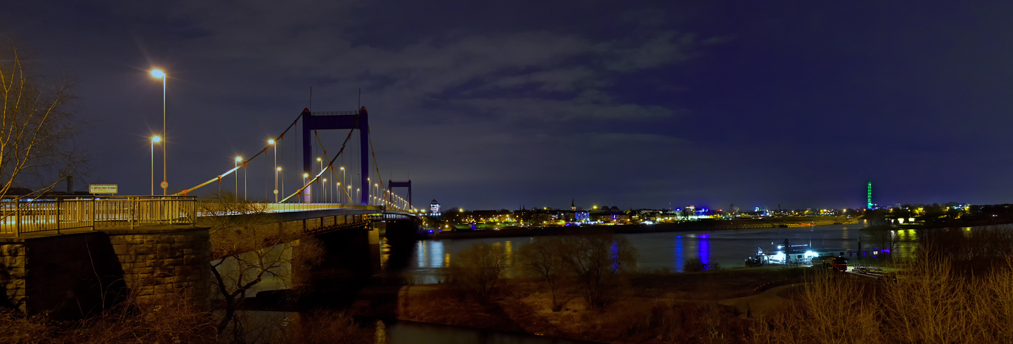 Die Friedrich-Ebert-Brücke