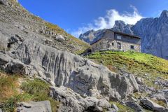 Die Fritz Pflaumhütte-(Tirol)