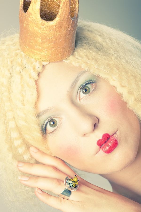 Die Froschkonigin Foto Bild Fashion Make Up Hairstyling Frauen Bilder Auf Fotocommunity