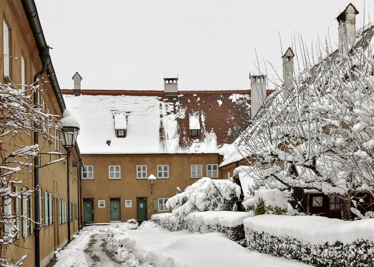 Die Fuggerei in Augsburg - ein Winter Wonderland