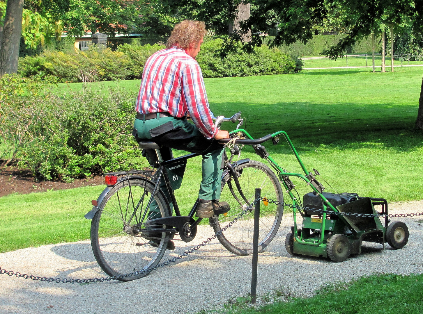 die Gärtner im Schönbrunner Schlosspark sind sehr mobil