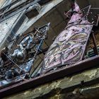 Die Galionsfiguren des inzwischen gesunkenen Schiffs - Tacheles