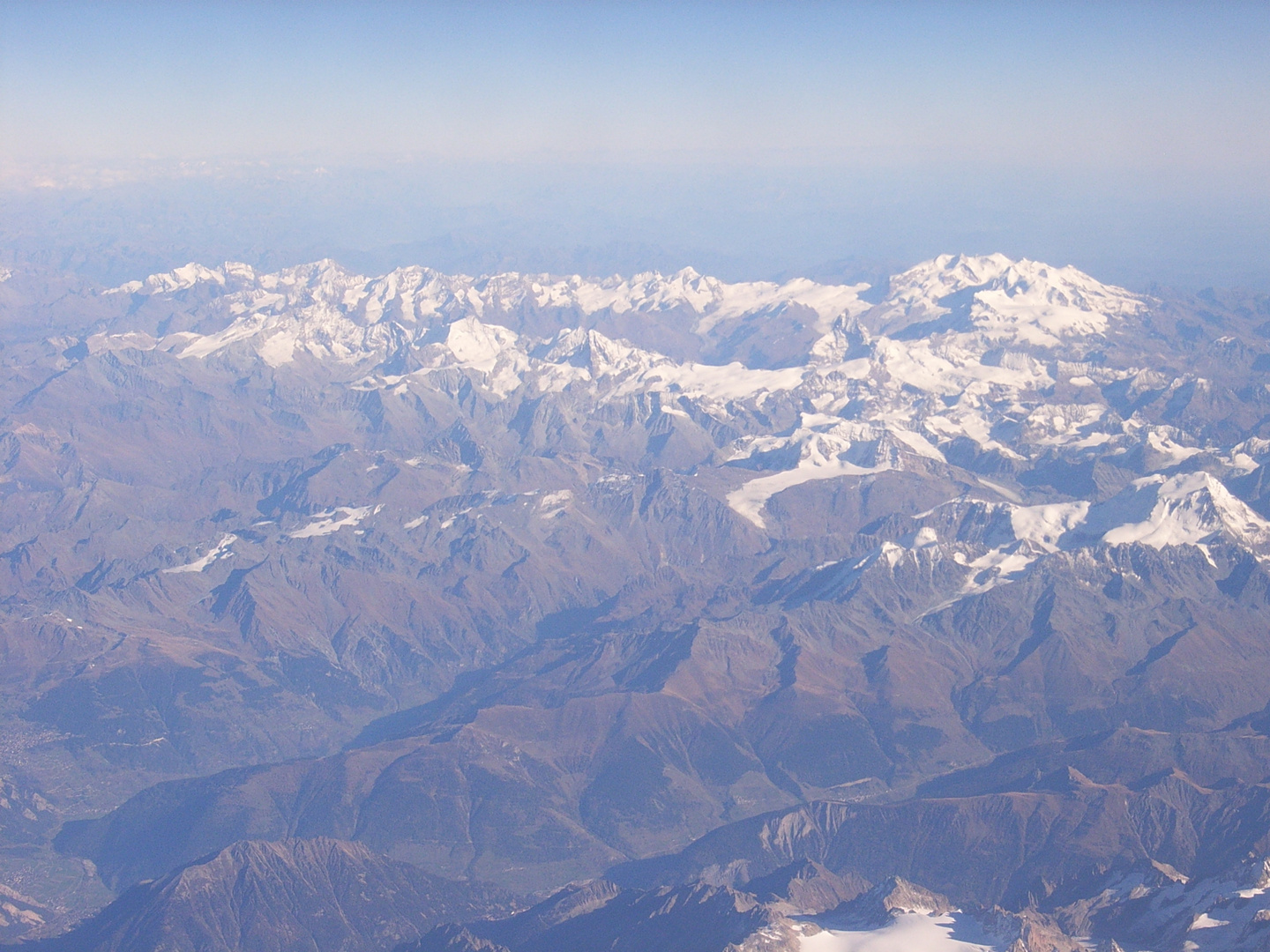 Die ganze Pracht des Wallis von Oben