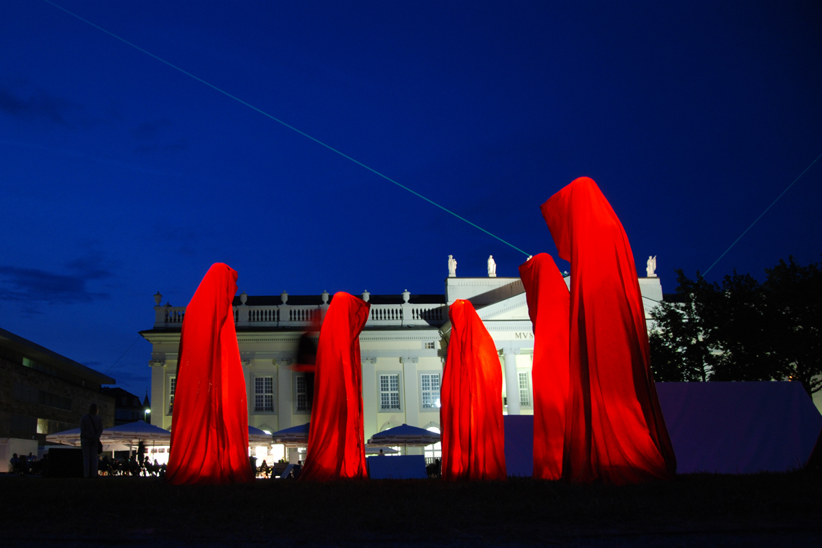 Die Geister auf der dOCUMENTA (13), "Wächter der Zeit"