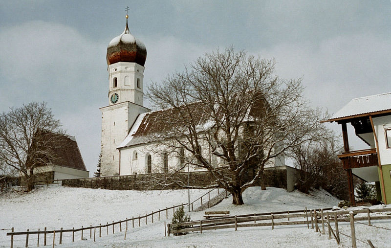 Die Gemeindekirche in Eckarts