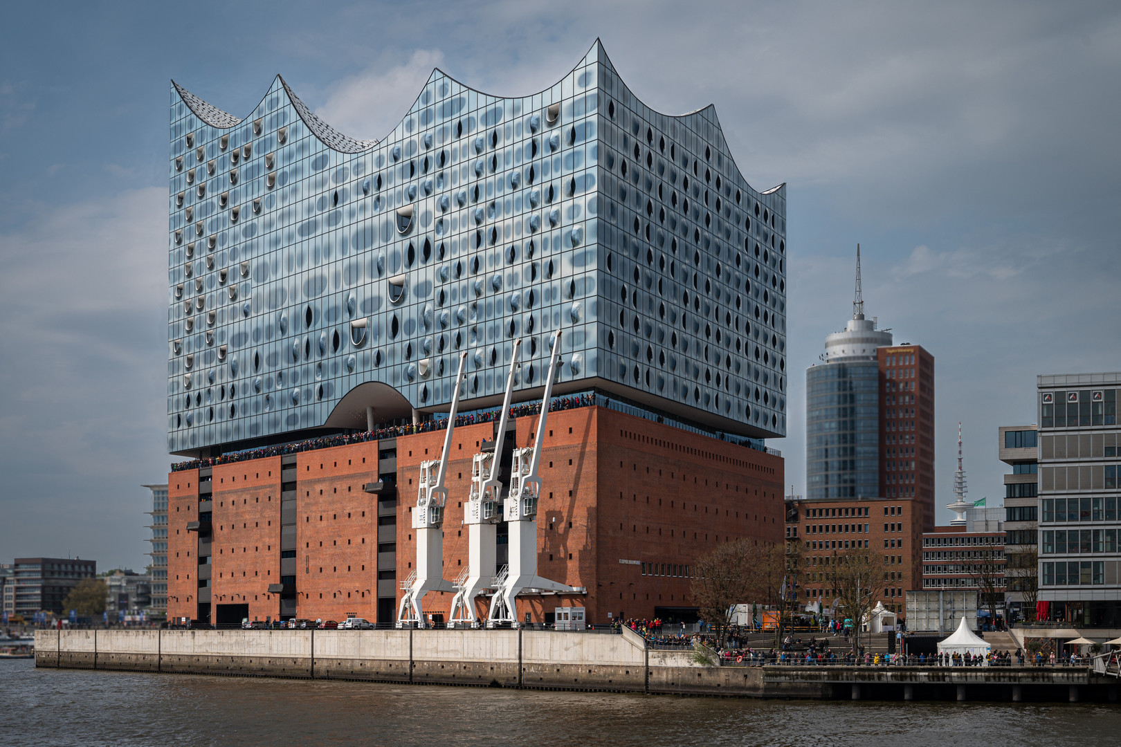 Die geniali Elbphilharmonie