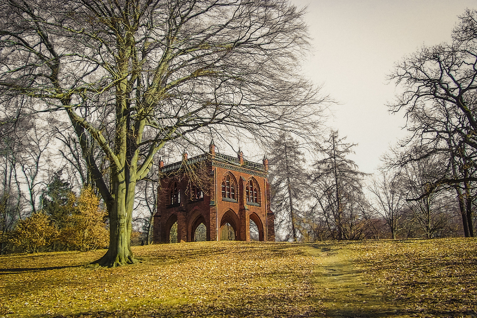 Die Gerichtslaube im Park Babelsberg