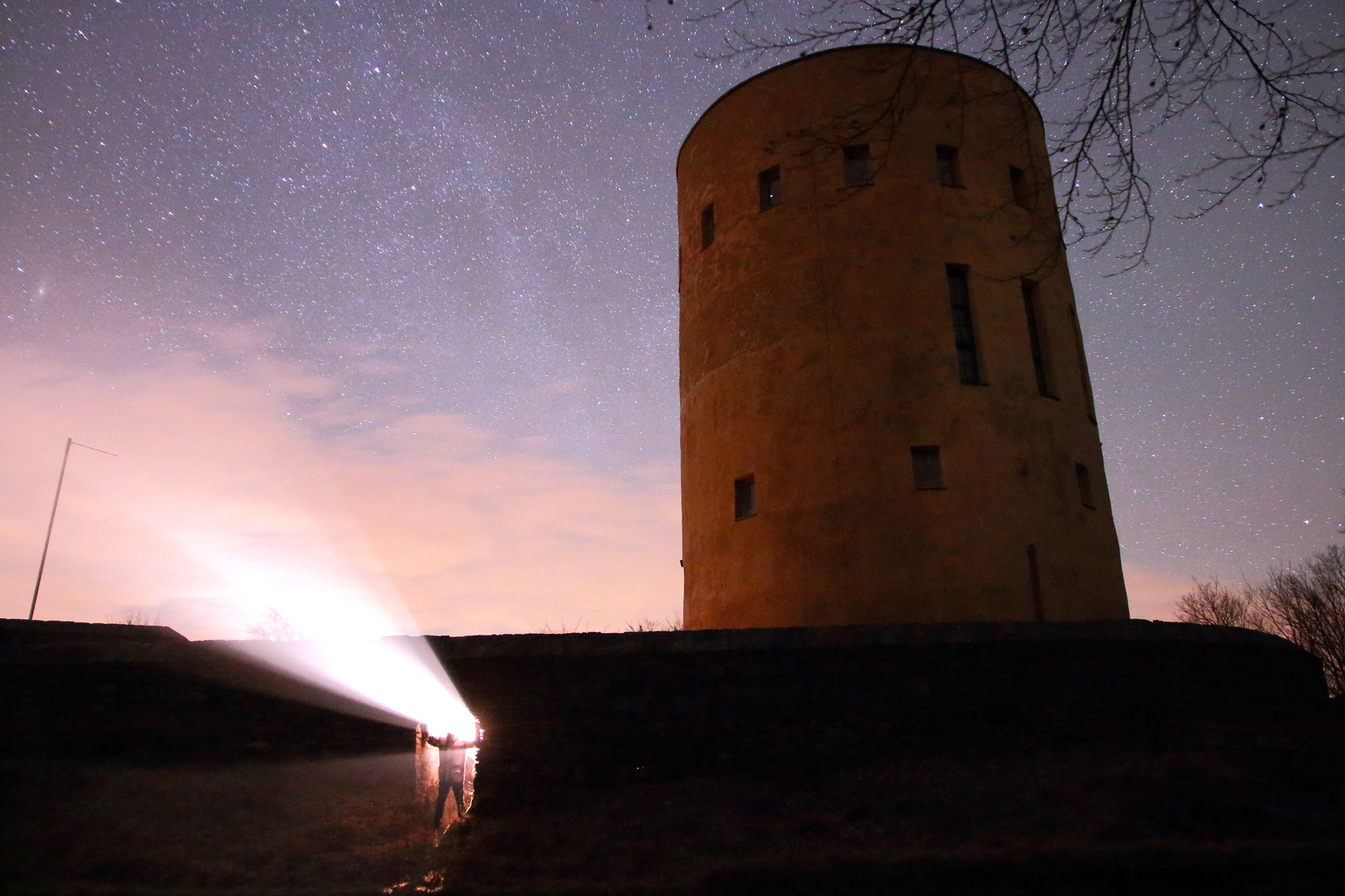 Die Ginsburg bei Nacht