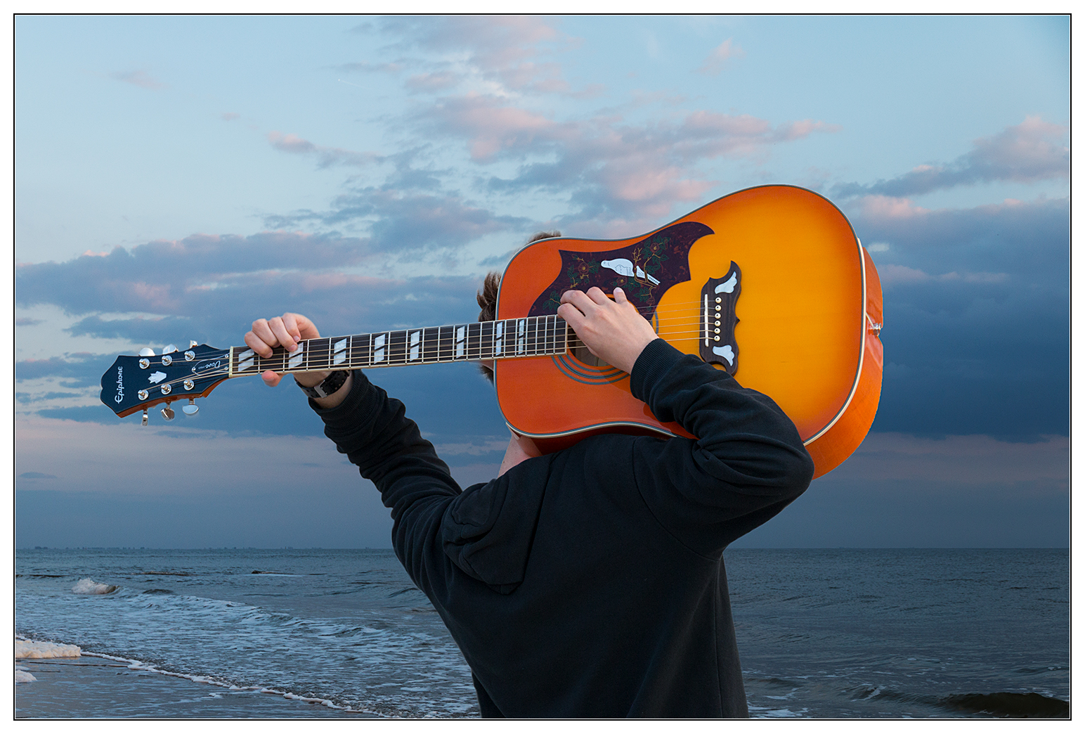 Die Gitarre und das Meer