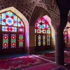 Die Glasfenster der Nasir-al-Molk-Moschee