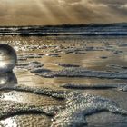 Die Glaskugel am Strand 