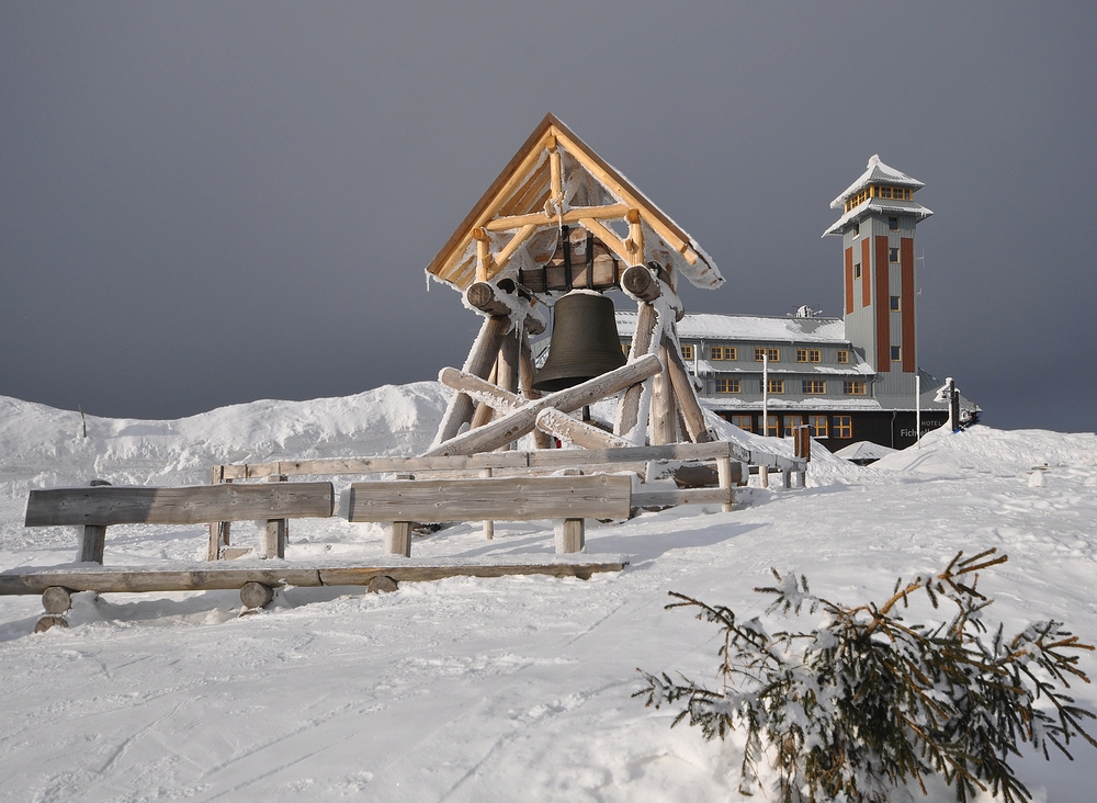 Die Glocke vom Fichtelberg.........bei minus 18°C