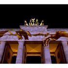 Die göttliche Eingebung (am Brandenburger Tor in Berlin)