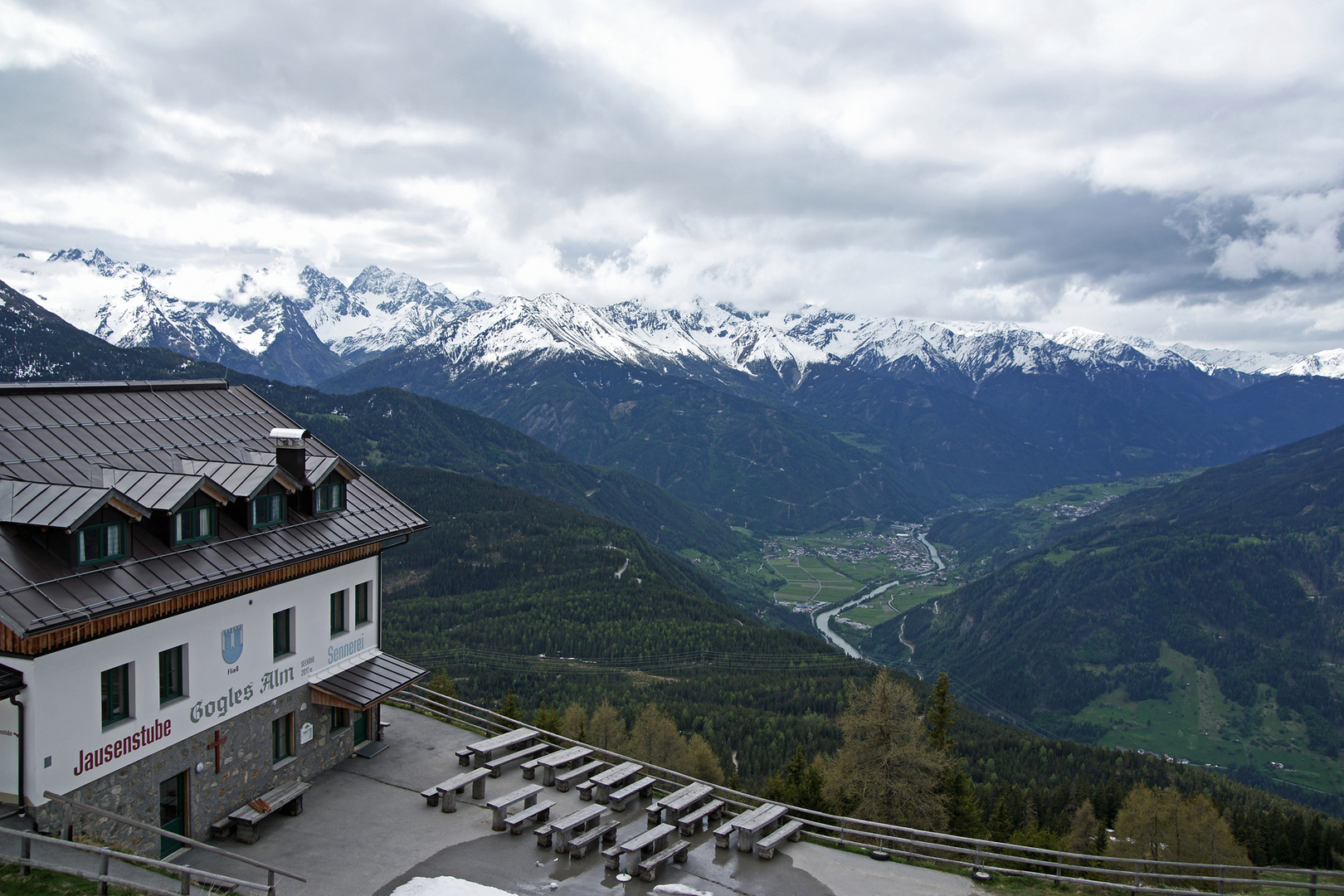 die Gogles-Alm auf 2017m....