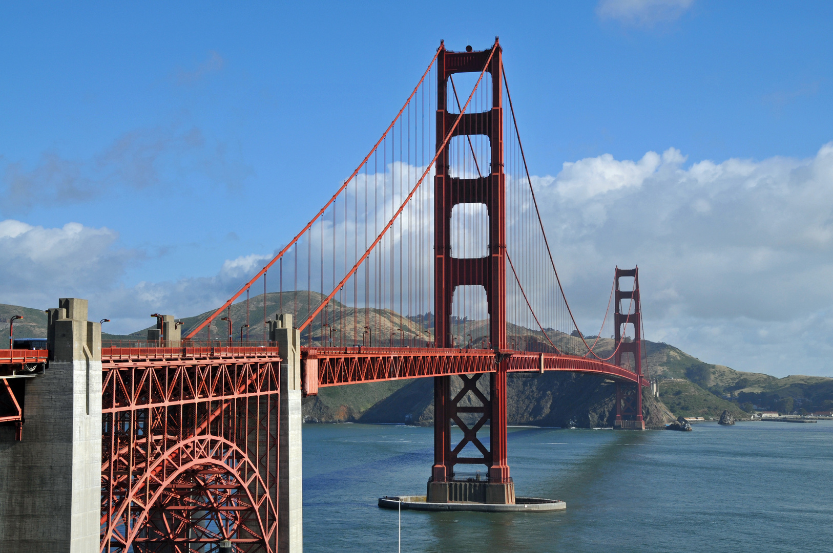 - Die Golden Gate Bridge -