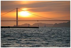 Die Golden Gate im Sonnenuntergang