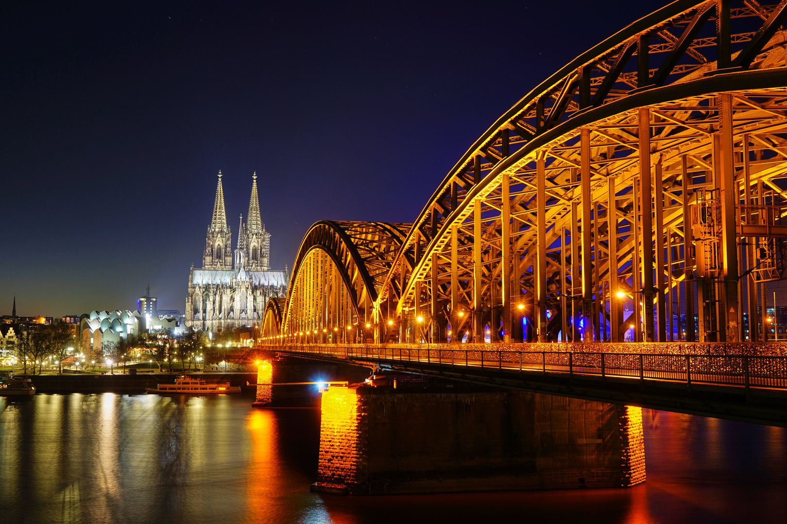 die goldene Brücke