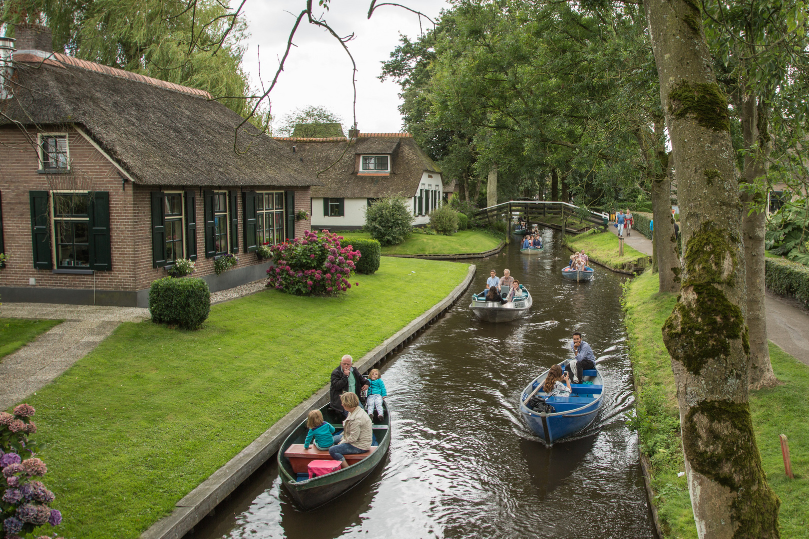 Die "Gondeln" von Giethoorn